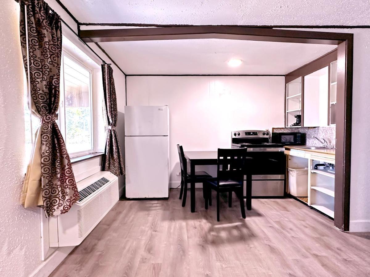 Economy Inn Флоренс Екстер'єр фото