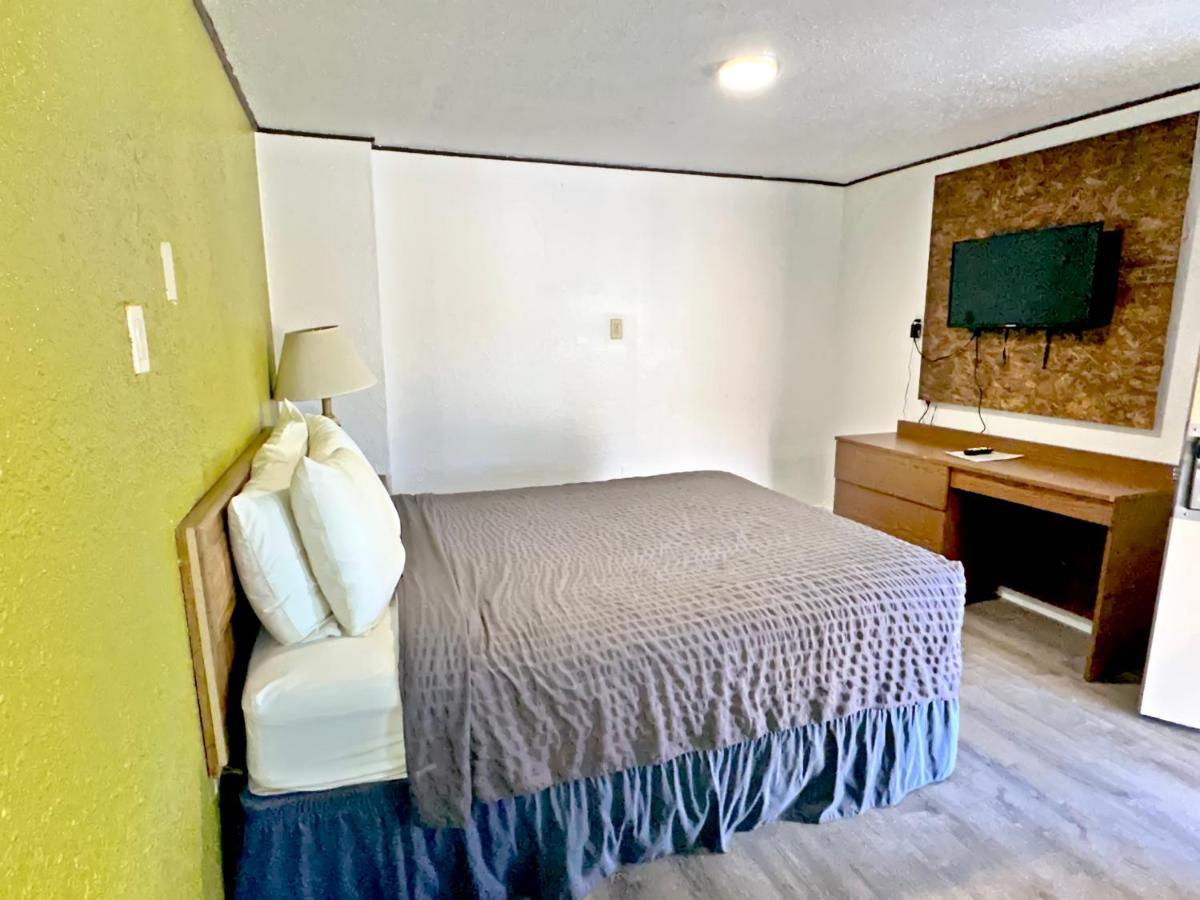 Economy Inn Флоренс Екстер'єр фото
